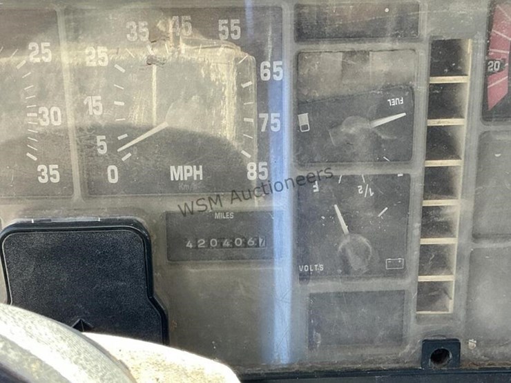 2000-international-4900-image-19