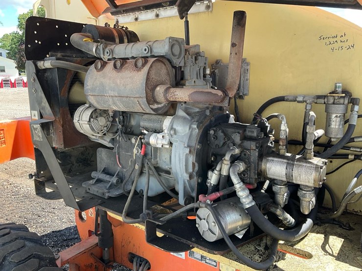 2007-jlg-400s-image-37