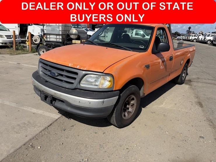 2000-ford-f150-xl-image-1