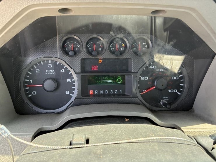 2010-ford-f250-image-13