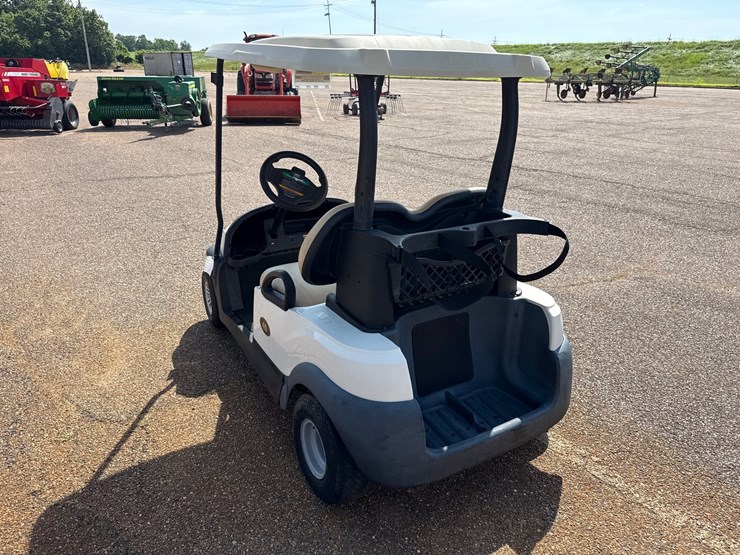 #9450-•-2021-club-car-precedent-w/charger-image-8