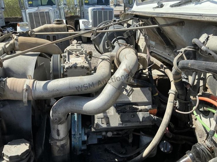2000-international-4900-image-16