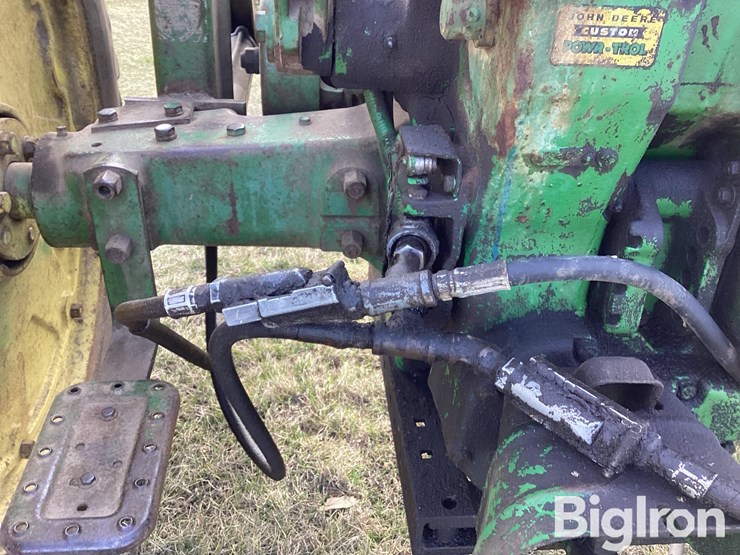 1958-john-deere-630-image-13