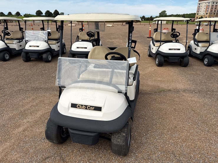 #9457-•-2021-club-car-precedent-w/charger-image-2