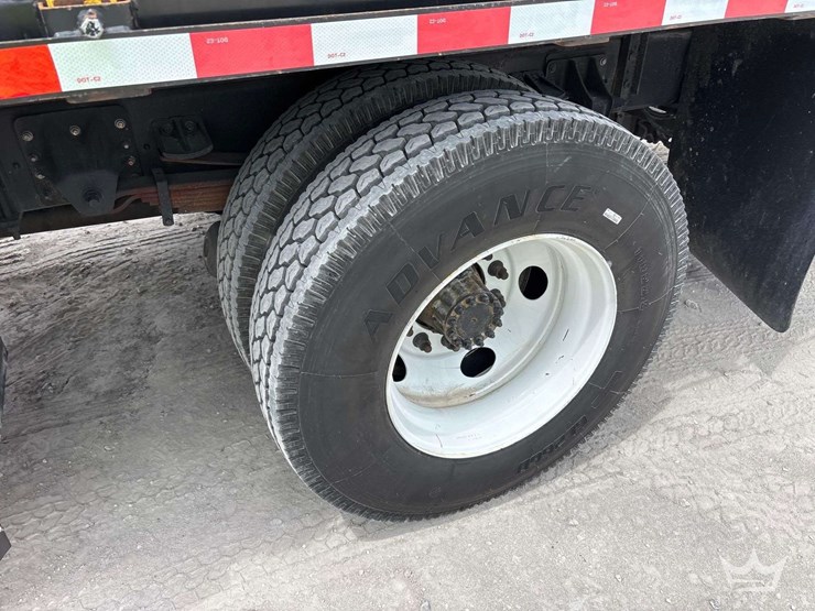 2019-isuzu-ftr-image-51