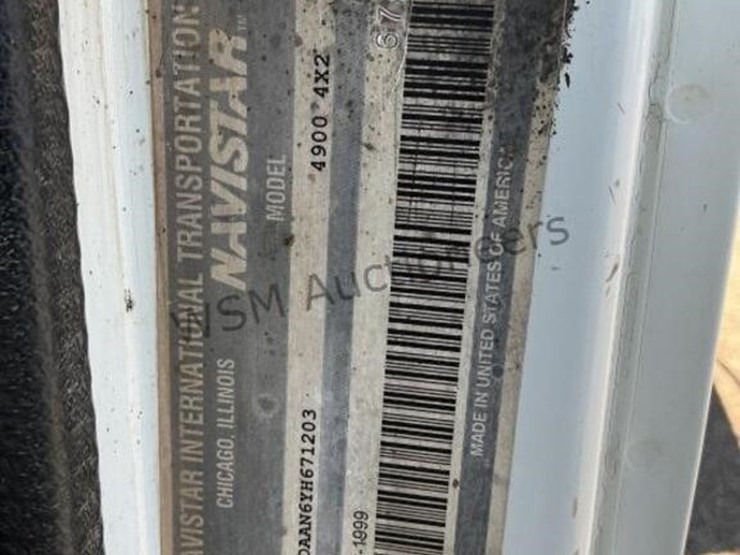 2000-international-4900-image-17