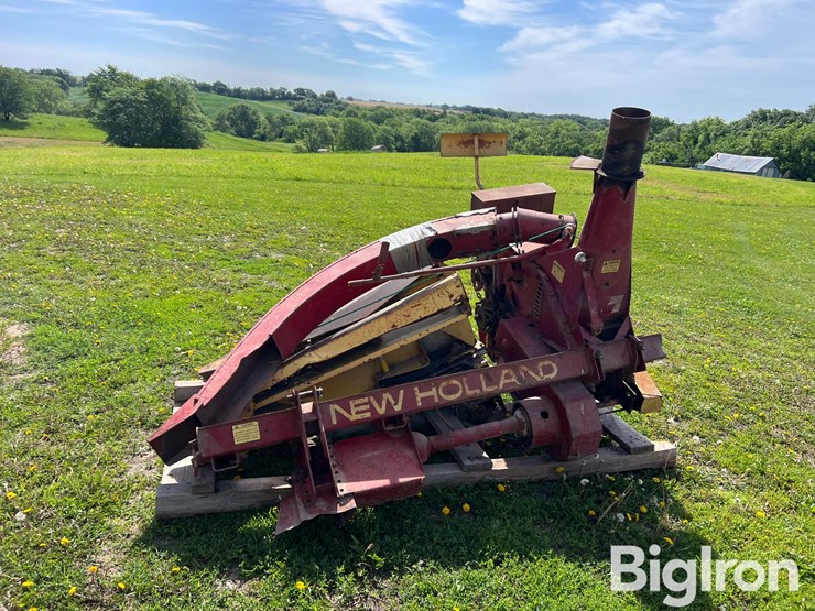 new-holland-707-image-9