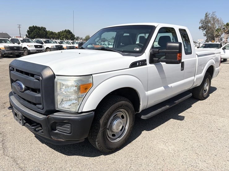 2015-ford-f250-image-1