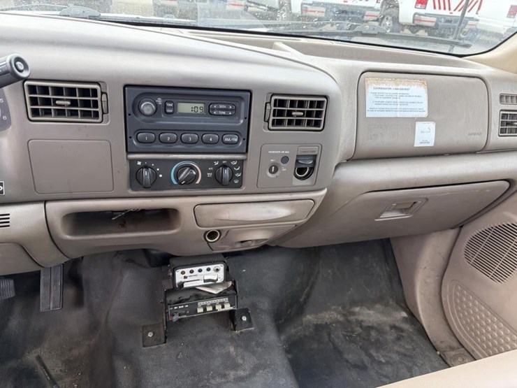 2001-ford-f350-sd-image-16