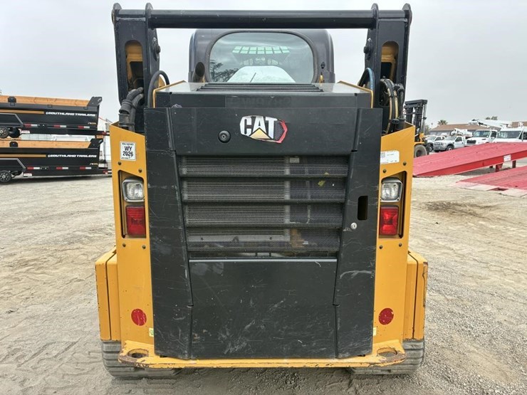 2019-caterpillar-259d3-image-15