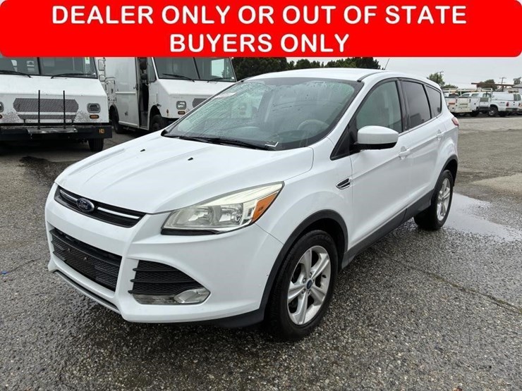 2015-ford-escape-image-1
