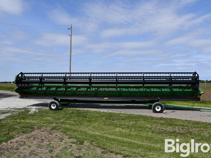 2017-john-deere-635f-image-2