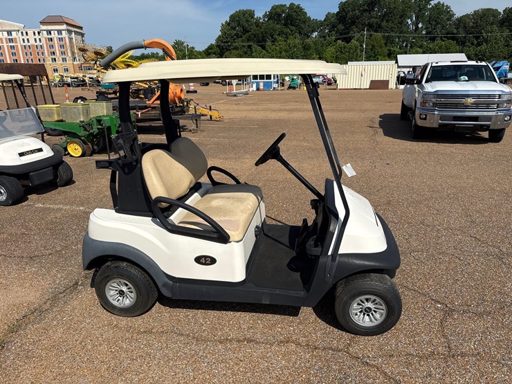 #9458-•-2021-club-car-precendent-w/charger-image-4