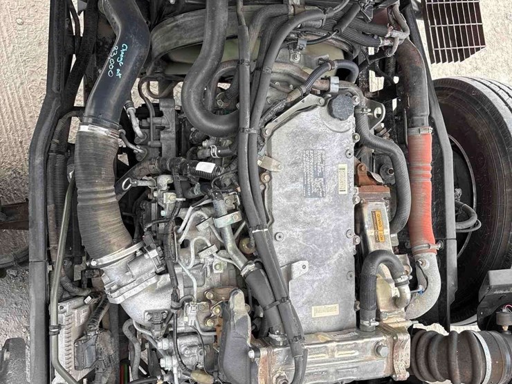 2019-isuzu-ftr-image-27