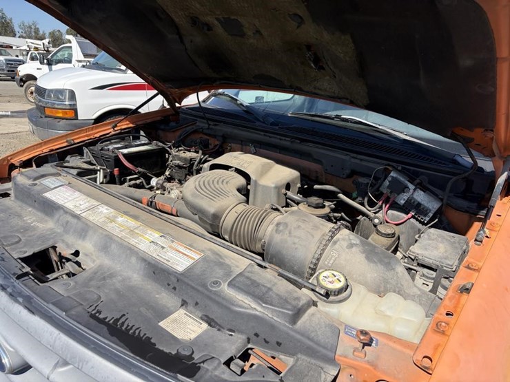 2000-ford-f150-xl-image-8