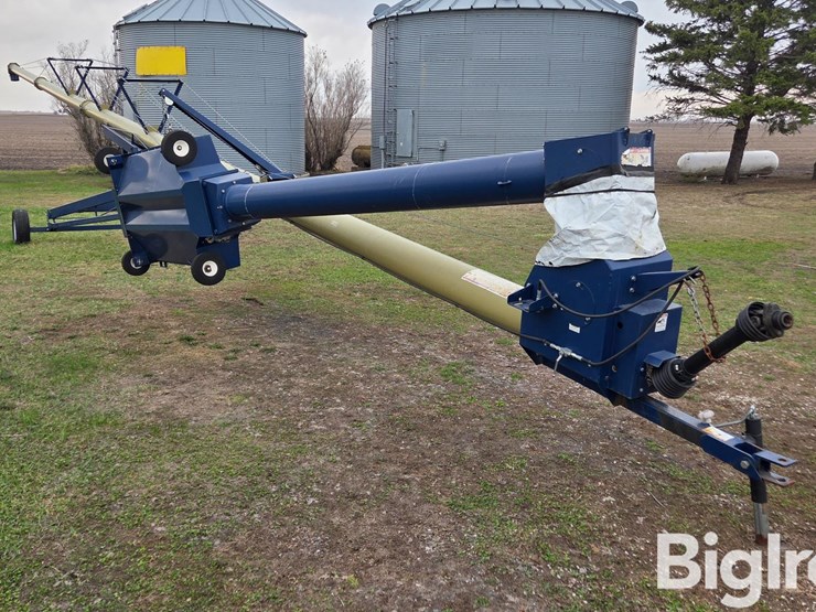 harvest-international-h1082-image-3