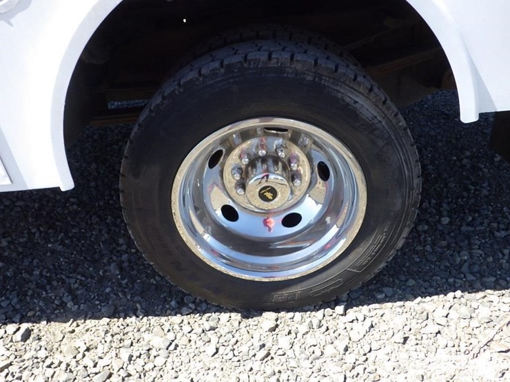1997-gmc-sierra-3500-image-9