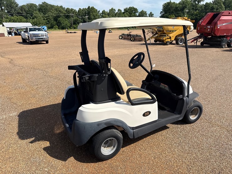 #9452-•-2021-club-car-precedent-w/charger-image-6