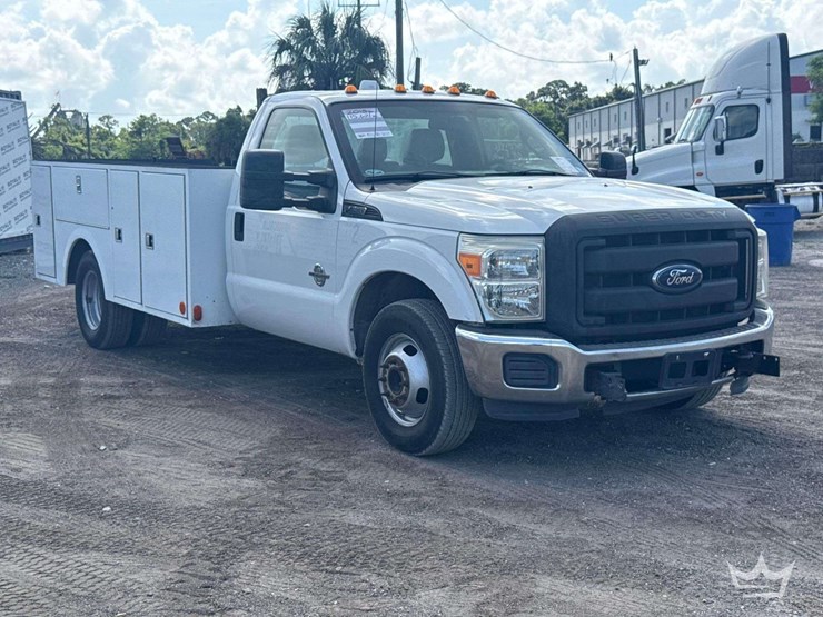 2015-ford-f350-image-2