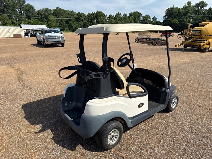 #9454-•-2021-club-car-precedent-w/charger-image-6