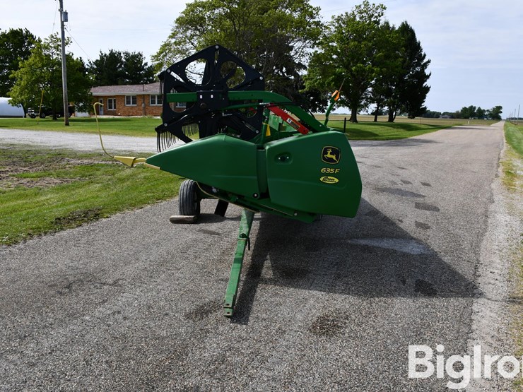 2017-john-deere-635f-image-8
