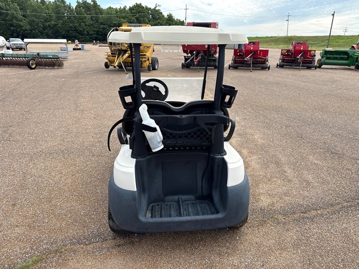 #9457-•-2021-club-car-precedent-w/charger-image-6