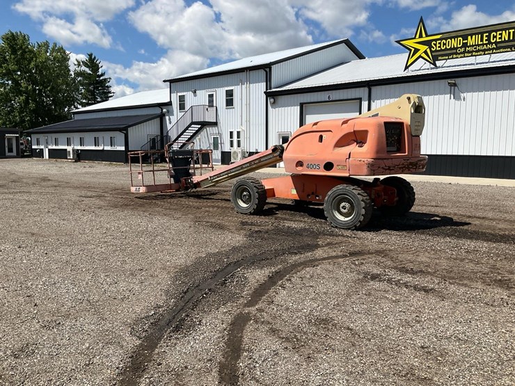 2007-jlg-400s-image-3