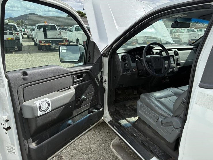2011-ford-f150-image-12