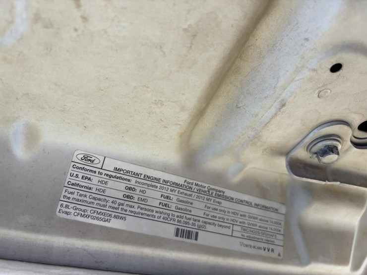 2012-ford-f550-image-9