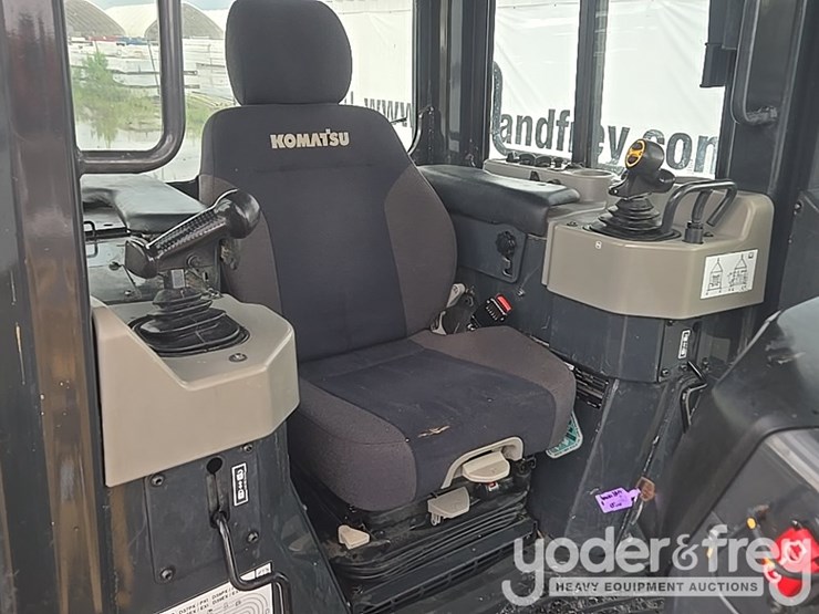 2021-komatsu-d39px-24-image-38
