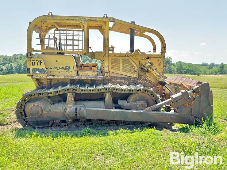 1970-caterpillar-d7f-image-4