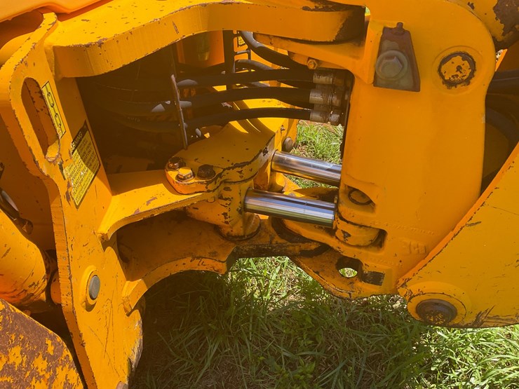 jcb-214-image-8