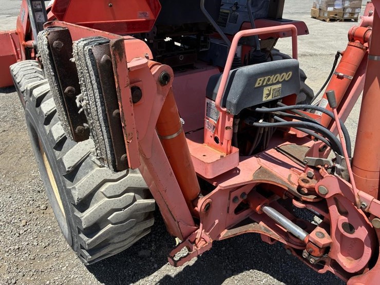 2007-kubota-l39-image-23