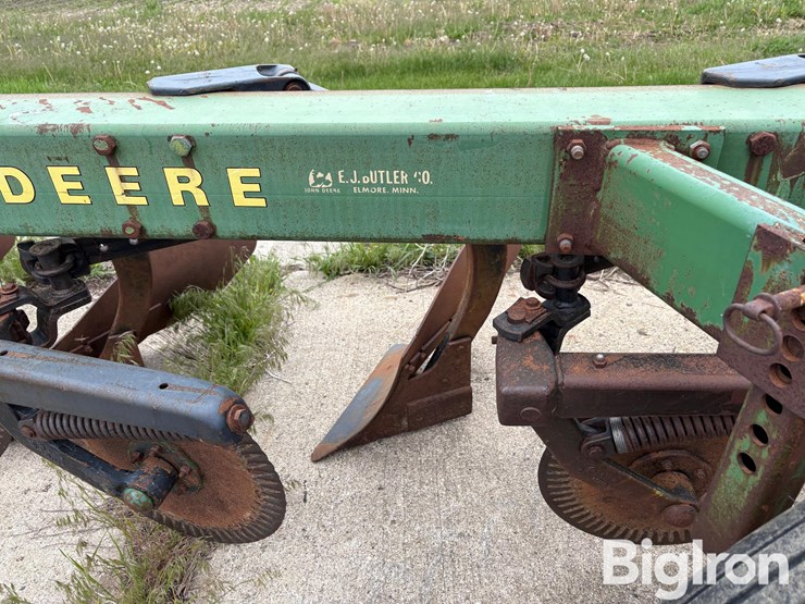 john-deere-2700-image-20