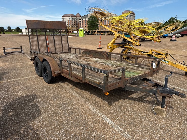 #9460-•-16ft-bumper-pull-trailer-no-title-image-3