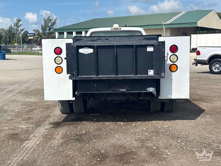 2015-ford-f350-image-18