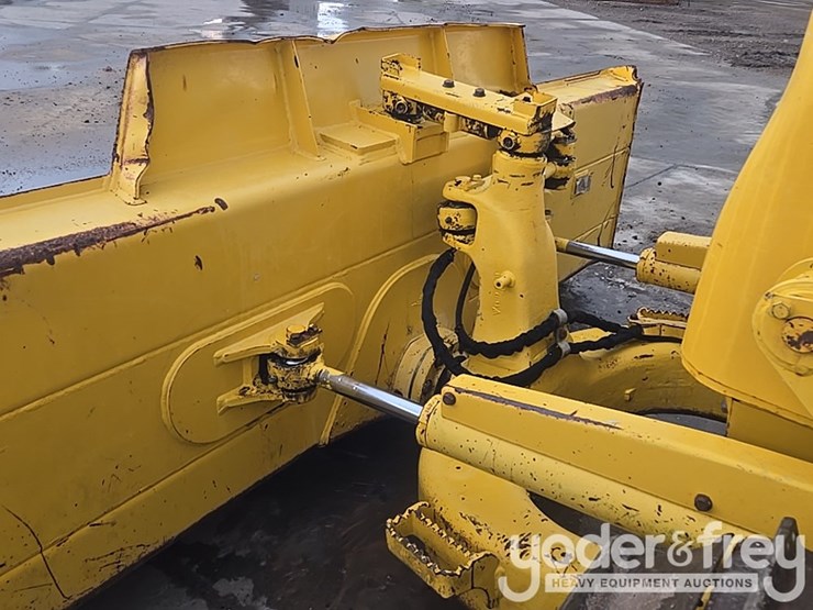 2021-komatsu-d39px-24-image-22
