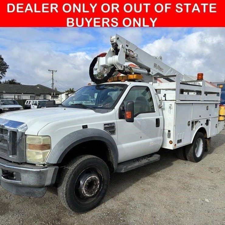 2008 FORD F550