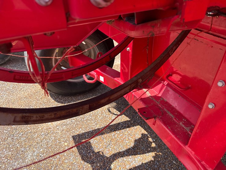 massey-ferguson-1840-image-19