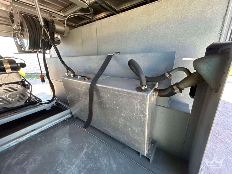 1997-centennial-body-35ft.-fire-rescue-mobile-command-center-trailer-image-35