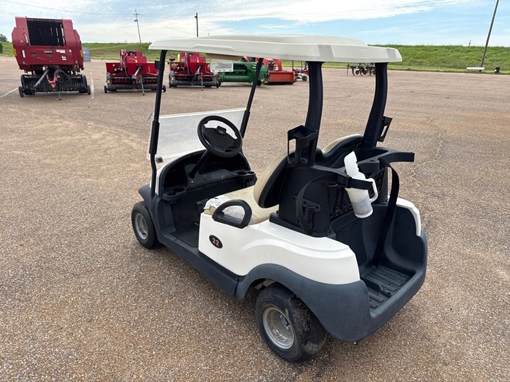 #9457-•-2021-club-car-precedent-w/charger-image-7