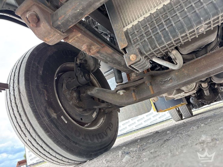 2019-isuzu-ftr-image-44