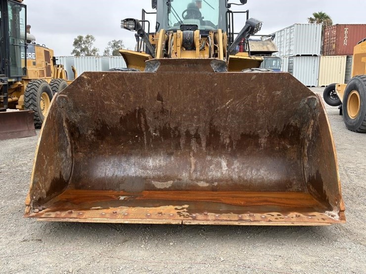2016-caterpillar-950m-image-7