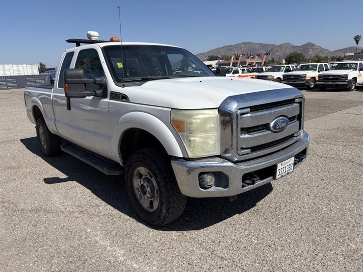 2012-ford-f250-sd-image-2