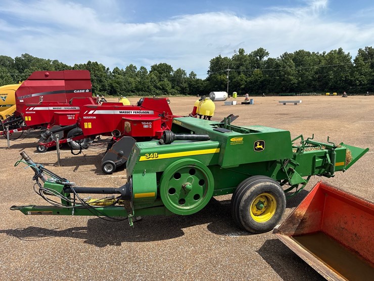 john-deere-348-image-7