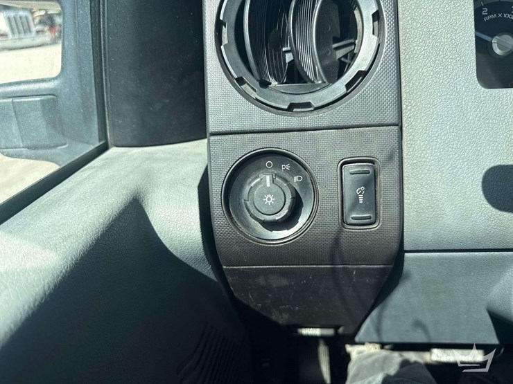 2015-ford-f350-image-24