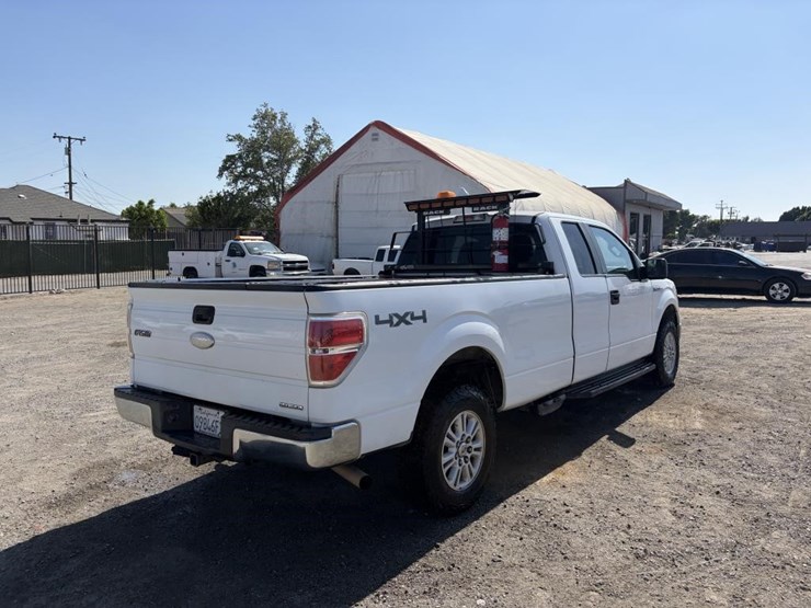 2011-ford-f150-xlt-image-3