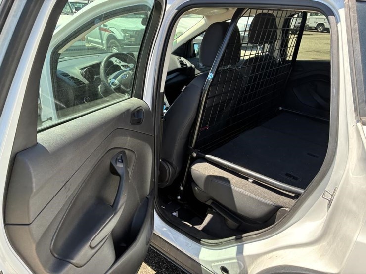 2016-ford-escape-image-16