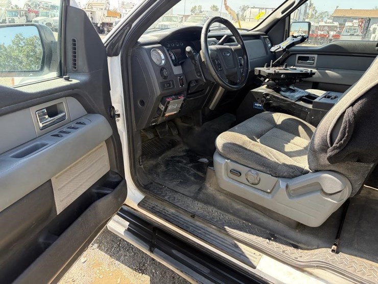 2011-ford-f150-xlt-image-13