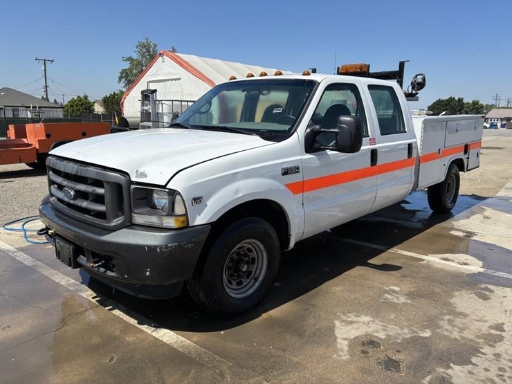 2001-ford-f350-image-1